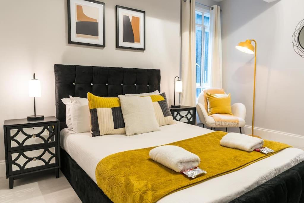 Exceptional Spacious City Apartment London Bagian luar foto