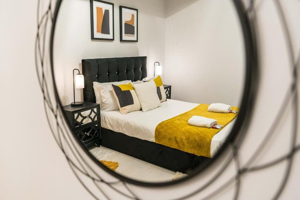 Exceptional Spacious City Apartment London Bagian luar foto