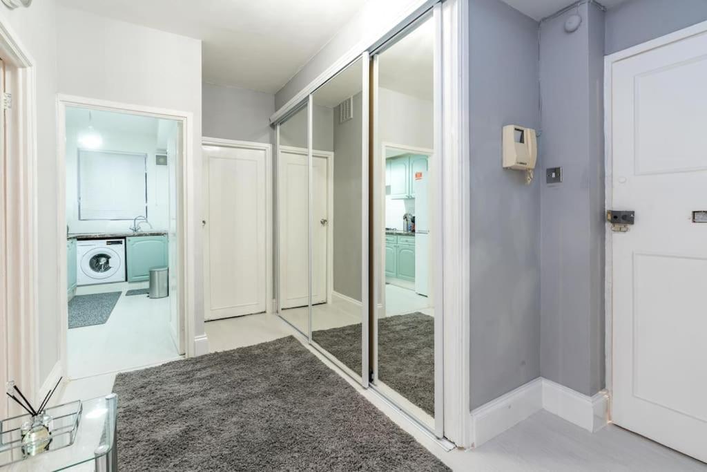 Exceptional Spacious City Apartment London Bagian luar foto