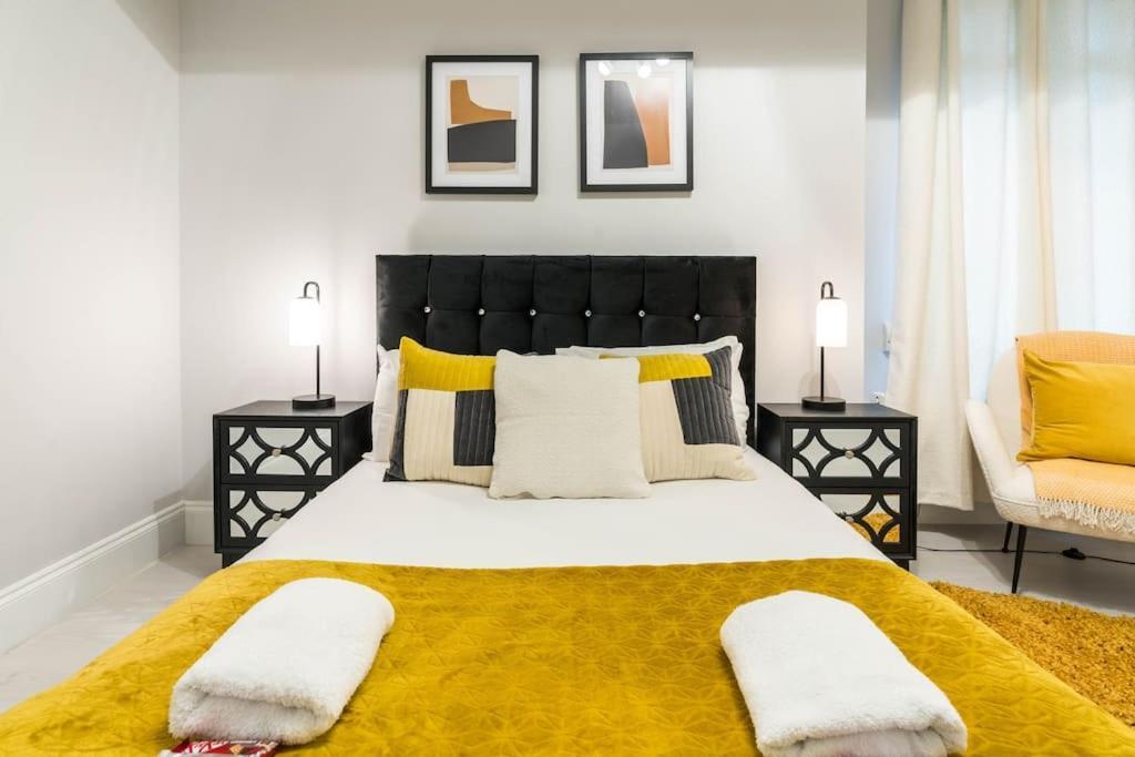 Exceptional Spacious City Apartment London Bagian luar foto