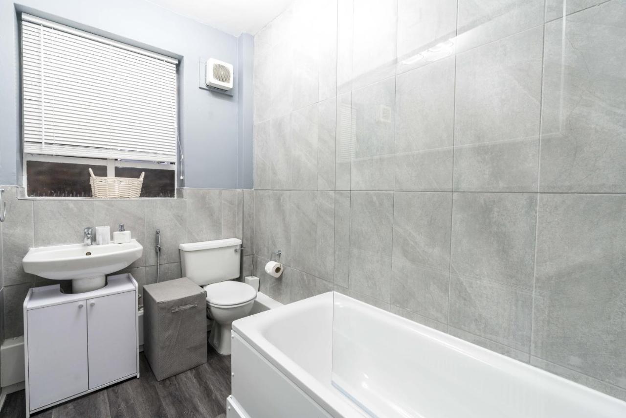 Exceptional Spacious City Apartment London Bagian luar foto